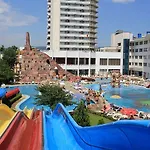 Kuban & Aquapark 4* 阳光海滩