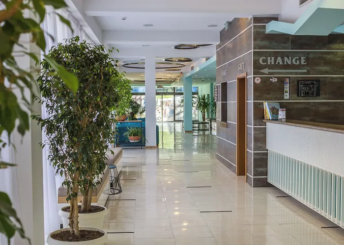 Kuban & Aquapark Hotell Slăntjev Brjag