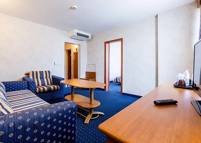 Hotell Kuban & Aquapark Slăntjev Brjag