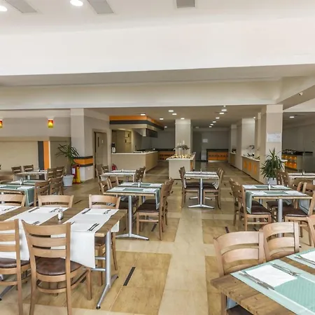 Hotell Kuban & Aquapark Slăntjev Brjag