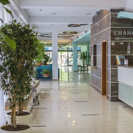 Kuban & Aquapark Hotell Slăntjev Brjag