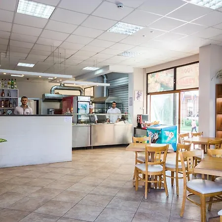 Kuban & Aquapark Hotell Slăntjev Brjag