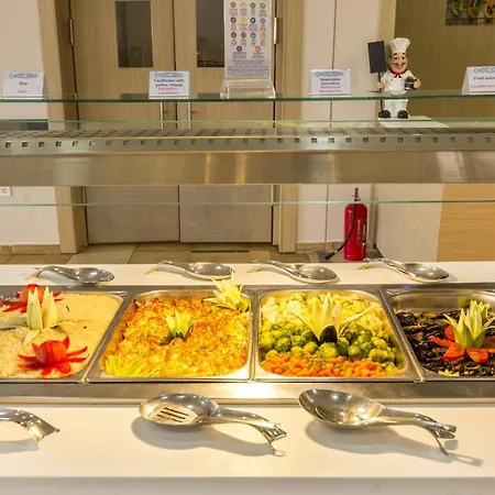 Kuban & Aquapark מלון