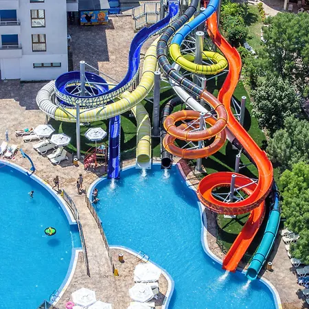 酒店 Kuban & Aquapark 阳光海滩